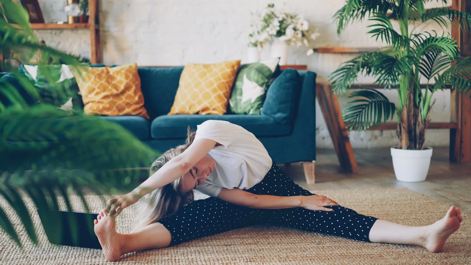 Back pain during menopause: oestrogen and your bones
